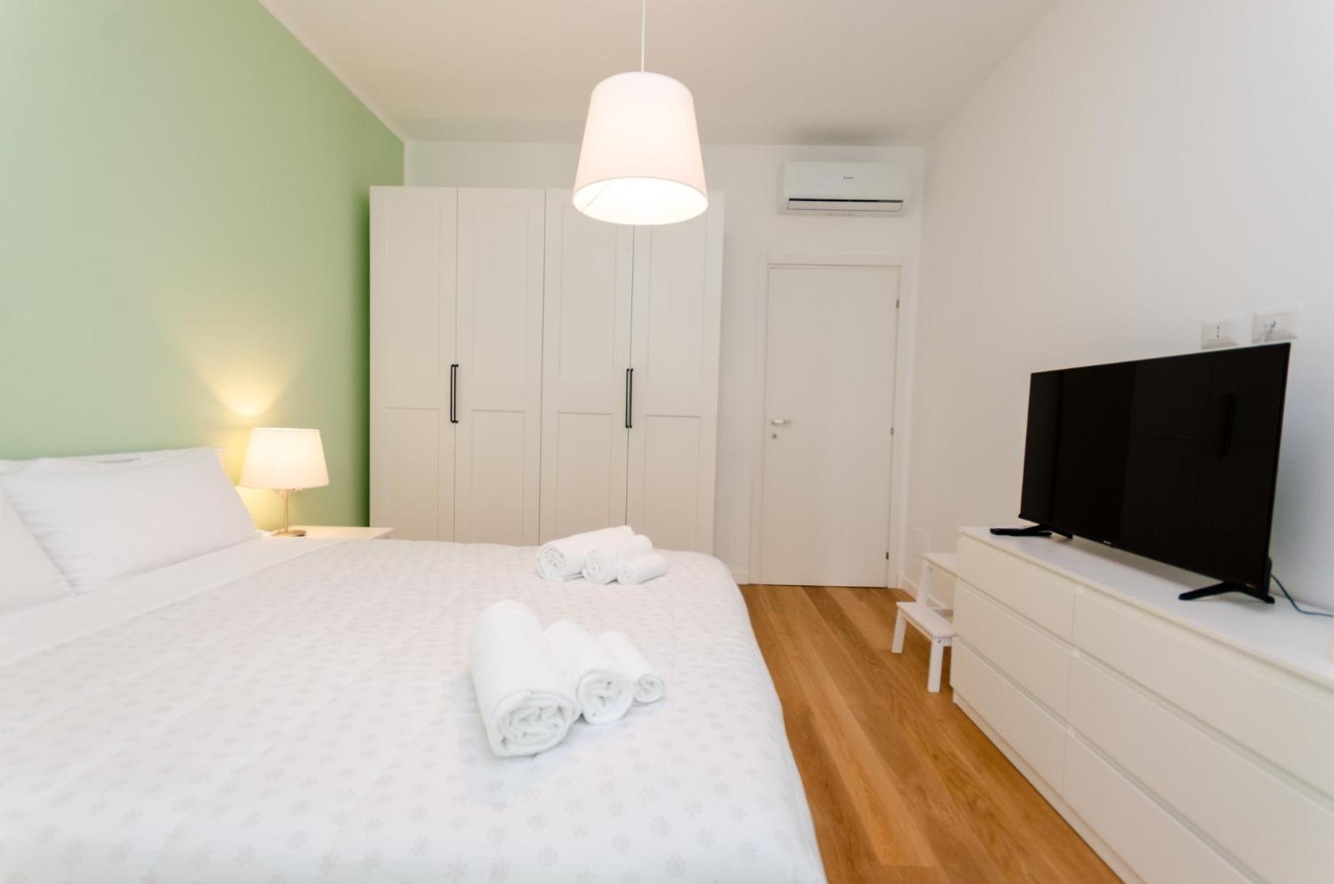 Vivimi Home Fiordalisi Stile & Comfort Vicino Metro Milan Extérieur photo